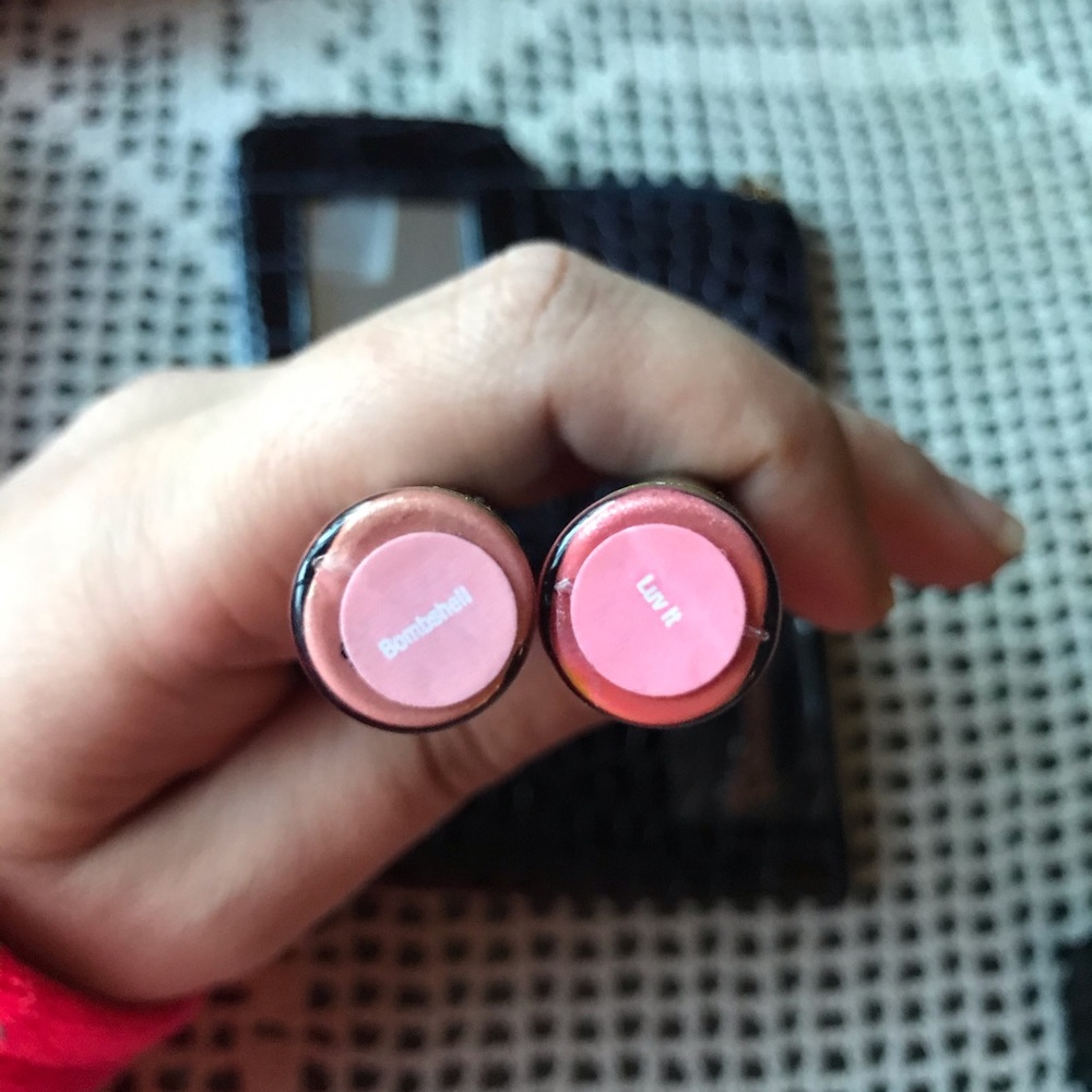 Lipsense bundle - Picture 2 of 4